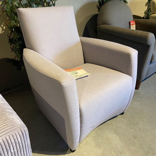 Luna Armchair