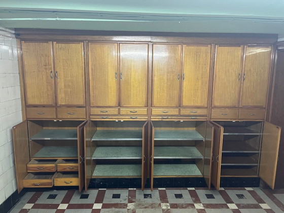 Image 1 of armoire en bois