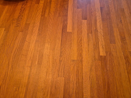 Image 1 of Solid oak dining table