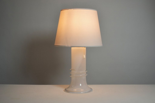 Grande lampada da tavolo in vetro di Hannelore Dreutler/Studio Åhus per Ateljé Lyktan, firmata e datata 1981