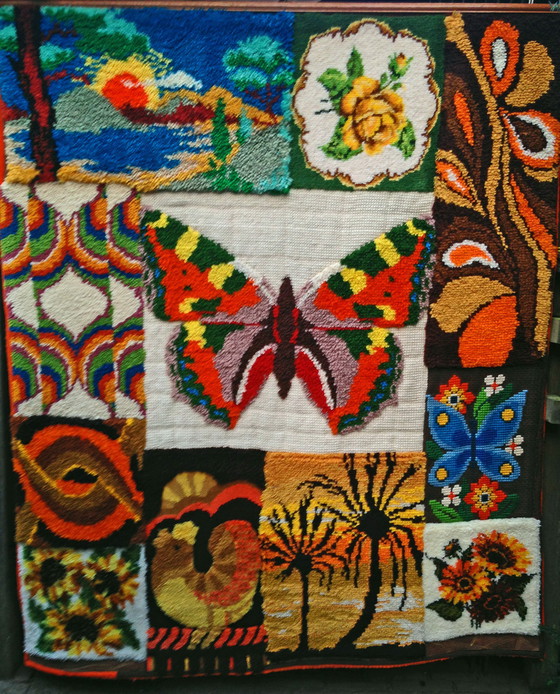 Image 1 of Smyrma vintage con ricamo a pavimento o arazzo degli anni '70.