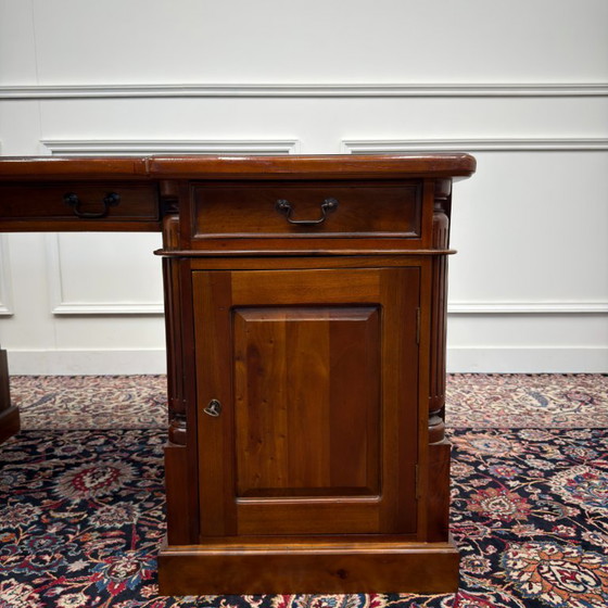 Classic English Desk Partnerdesk Black Leather – Wood (photo 11 of 20)