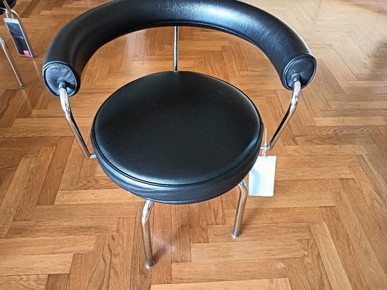 Image 1 of Le Corbusier Cassina dining room set