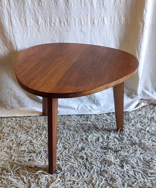 Tripod coffee table in free-form oak - 1950s/60s