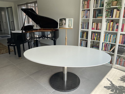 Mesa de comedor ovalada vintage Alfred Hendrickx