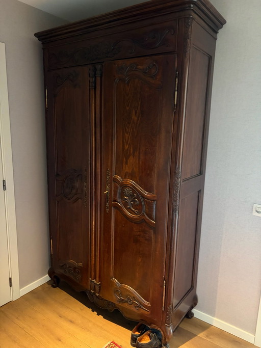 Brautschrank