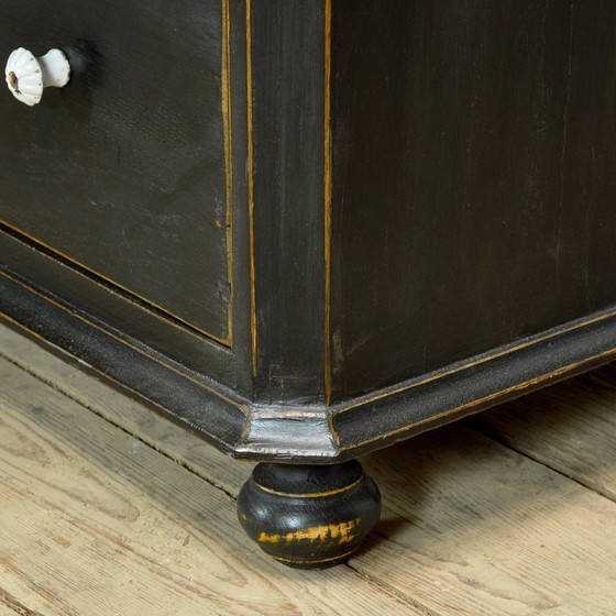 Image 1 of Commode en chêne et pin, années 1910