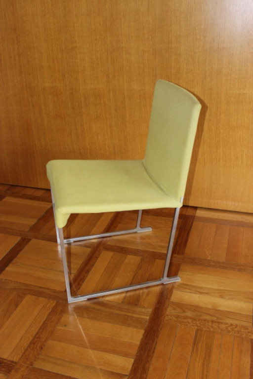 B&B Italia - SOLO chairs - Designer: Antonio Citterio – eetkamerstoelen, Textile (photo 2 of 8)
