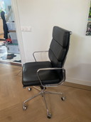 Bureaustoel EA 219 Eames Vitra in hoogte verstelbaar