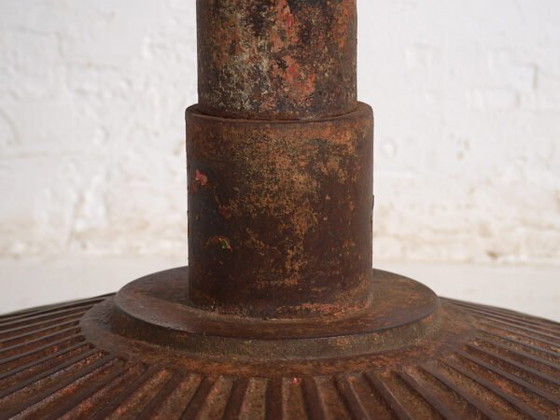 Antique garden table (c.1920) #17 – Iron (photo 32 of 35)