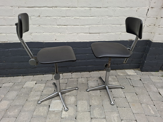 Image 1 of 2x Ahrend De Cirkel Friso Kramer sgabello da studio industriale sgabello da architetto 1971