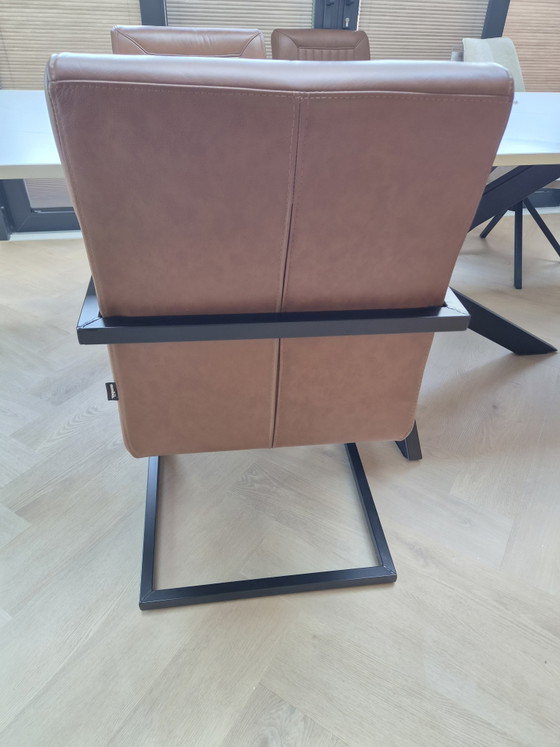 4x Robuuste Industriële Stoelen Buffel Leer – Ambia Home, Eetkamerstoelen, Leather, Metal (photo 4 of 5)
