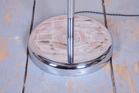 Gerestaureerde Bauhaus vloerlamp, chroom, staal, opaal melkglas, Tsjechisch, jaren 1930 – Vloerlampen, Metal (photo 3 of 14)