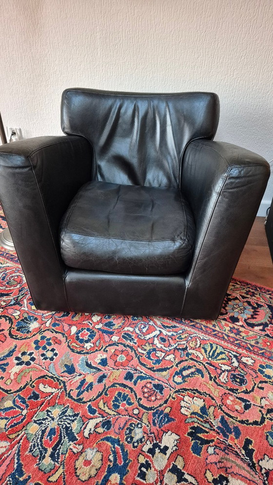 Image 1 of Beautiful black leather armchairs