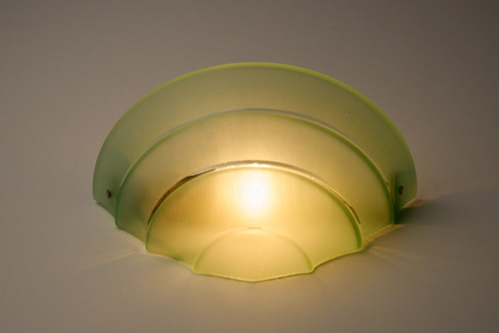Mid-Century Green Glass Shell Wall Sconce with Clear Stripes, Wall lights, Brass, Mid Century Modern (photo 9 of 9)