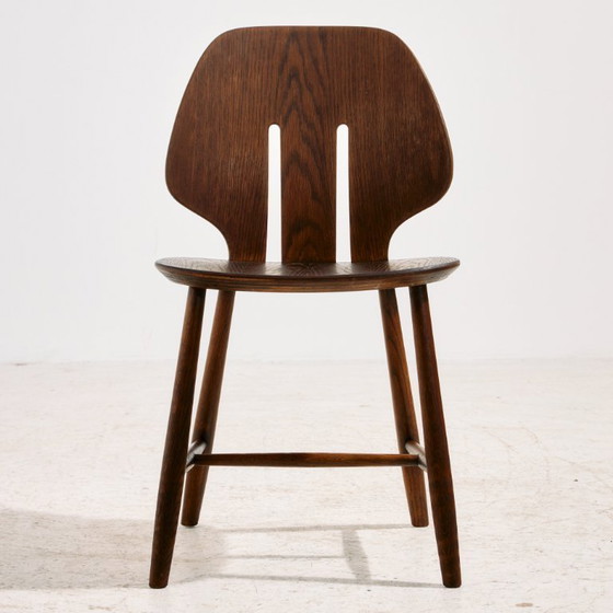 Image 1 of MK10690 Restaurierter J67 Stuhl aus Eiche von Ejvind A. Johansson für FDB Møbler
