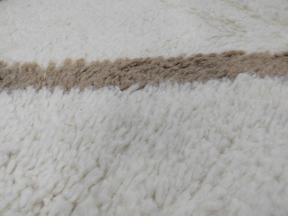 Image 1 of Tapis marocain en laine naturelle 250cmx150cm