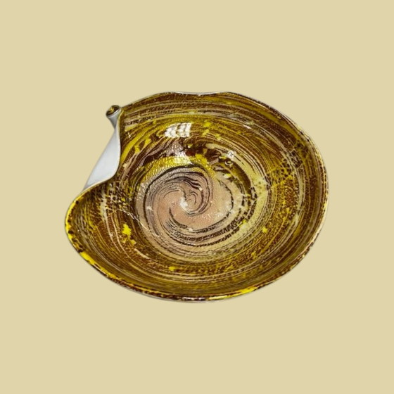 Image 1 of Trouvaille unique : bol en verre vintage jaune rayé