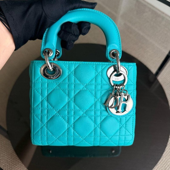 Image 1 of DIOR LADY MINI - CANNAGE LAMMLEDER CYANBLAU SILBERNE BESCHLÄGE VERSTELLBARER RIEMEN