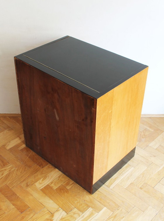 Image 1 of Coiffeuse moderniste des années 1950 avec miroir réglable caché