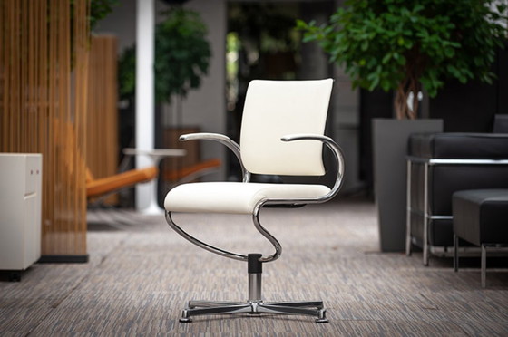 Image 1 of Dauphin In Touch 5409 Vergaderstoel