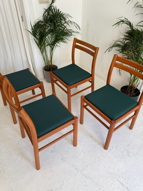 4 Scandinavian solid teak Dining chairs, Textile, Wood, Brown (photo 5 of 9)