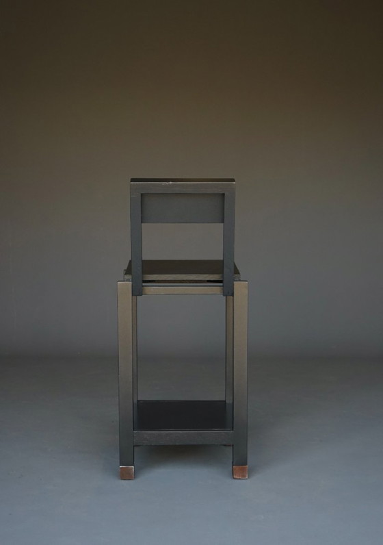 Image 1 of Sgabello dal design contemporaneo, opera del designer olandese Pepijn Fabius Clovis, anni 2020.
