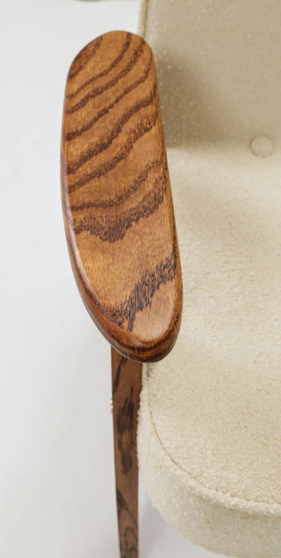 Image 1 of Vintage fauteuil beige bouclé Eikenhout ontwerp van Chierowsky 366