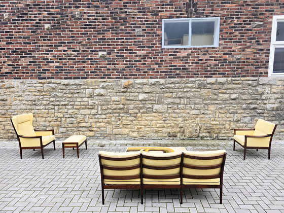 Image 1 of Casala Mid Century Vintage jaren 60/70 zitgroep set bestaande uit een bank en een fauteuil.