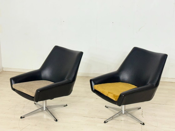 Image 1 of Draaistoel uit het midden van de 20e eeuw / Vintage designklassieker uit de jaren 60 / Fauteuil