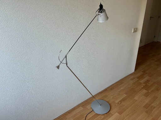 Lámpara de lectura de pie de diseño