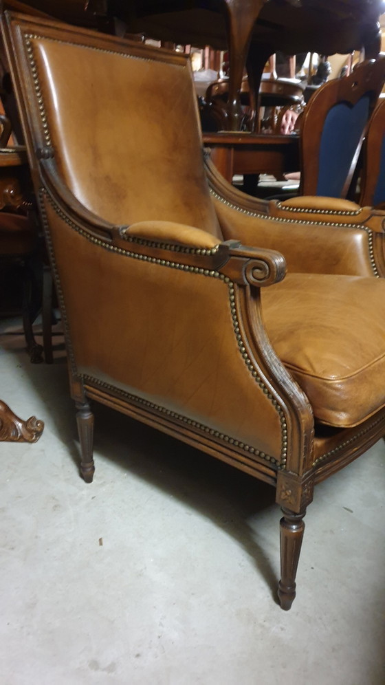 Image 1 of Fauteuil de luxe en peau de mouton