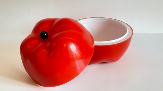 Image 1 of Ice Cube Tray by ROWNTREE MAKINTOSH Design ENGLISH