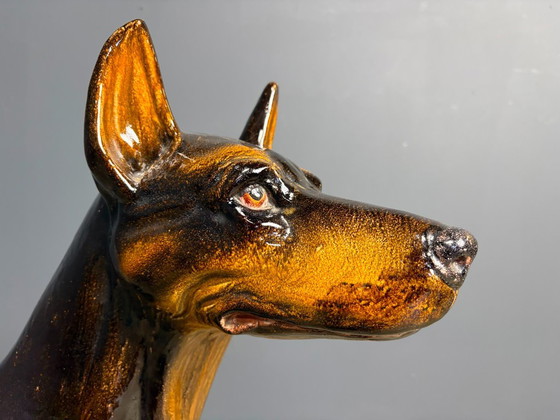 Levensgroot vintage geglazuurd keramisch Doberman-hondenbeeld, jaren 60 – Decoratieve objecten, Ceramic (photo 7 of 9)