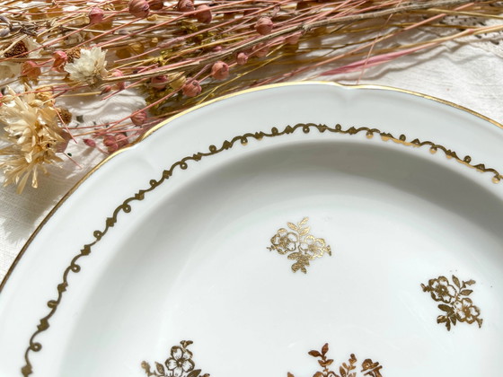 5 French Vintage Porcelain Deep Plates with Golden Flower Pattern Vierzon C.G – Crockery (photo 3 of 8)
