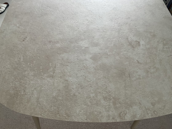 Image 1 of Kingston uitschuifbare eetkamertafel  van 160cm / 230 cm in Keramiek