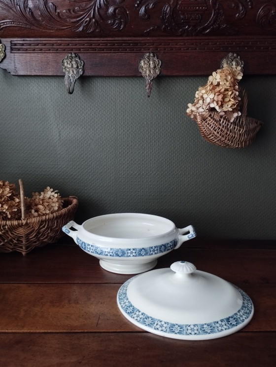 Image 1 of Longchamp "René" ijzerstenen soepterrine