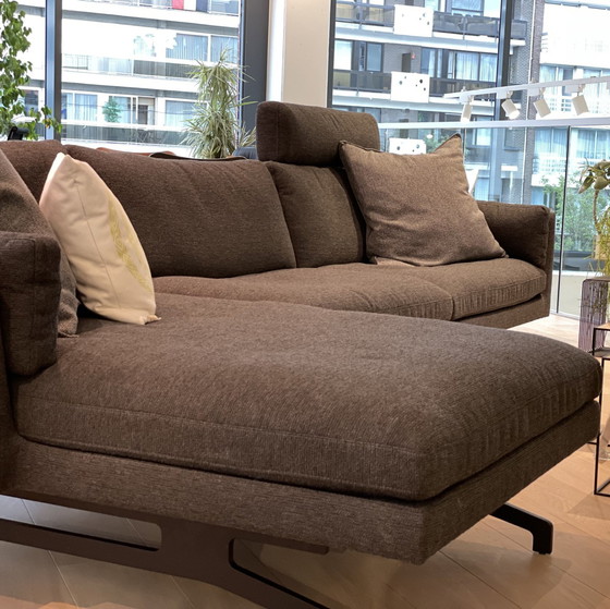 Image 1 of Indera Fauve hoekbank