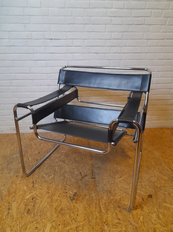 Wassily Chair Marcel Breuer – Poltrone, Leather (photo 2 of 5)