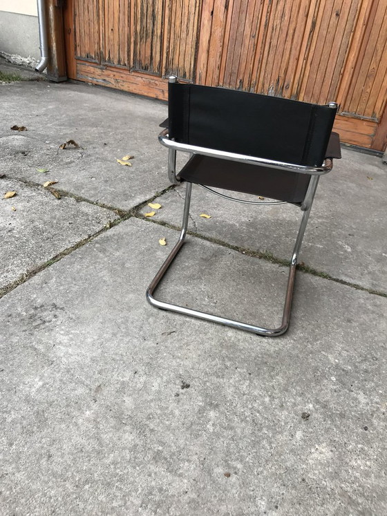 Mid-Century Chrome Tubular Coffee Table With Chairs, 1960s, Set of 3, Leather, Black, Mid Century Modern (photo 8 of 9)