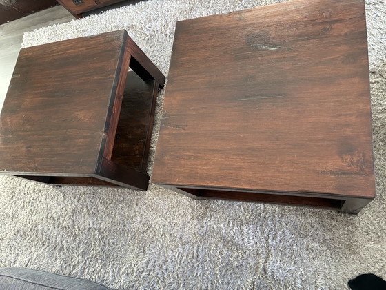 Image 1 of Table d'appoint en bois 70x70x45