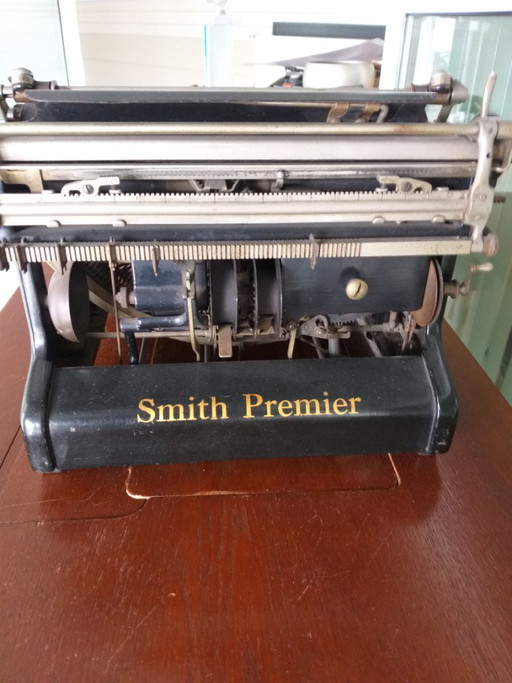 Máquina de escribir Smith Premier No. 10 – decoratieve objecten, Metal (photo 2 of 5)