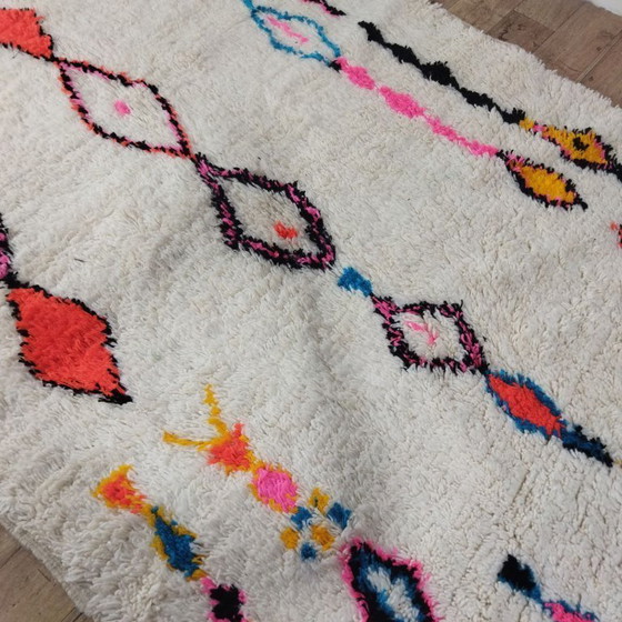 Image 1 of Colorful Beni Ourain Berber Rug – Groot Handgemaakt Marokkaans Tapijt (300 × 200 cm)