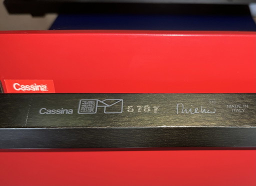 Rietveld Red and Blue stoel cassina Italy