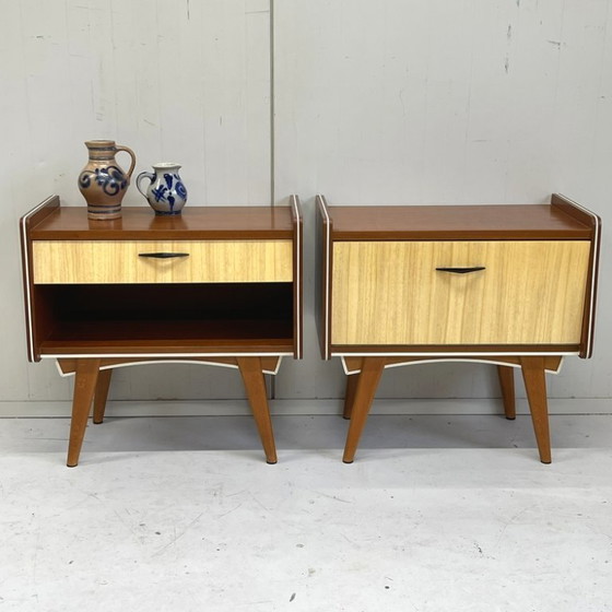 Image 1 of Set di comodini vintage di metà secolo con ripiano a ribalta/aperto, anni '60