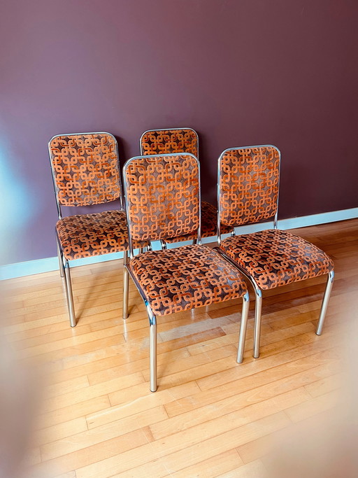 Set Scandinavian retro stoelen