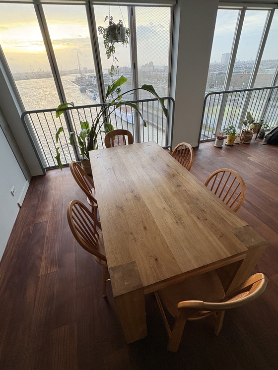 Image 1 of Table de salle à manger en bois avec 6 chaises assorties