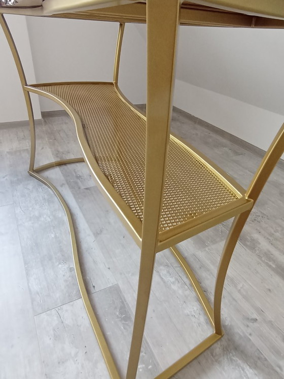 Image 1 of Oro del Perú | Consola exclusiva de madera de manzano con resina luminiscente turquesa y base dorada