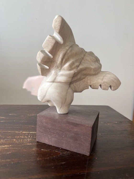 Image 1 of Efraín Callisaya – “Chaski” (2005) Marble sculpture