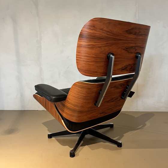 Image 1 of Vitra Eames lounge chair incl. ottoman - santos palissander XL